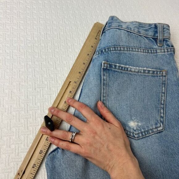 Zara Women's Size 4 Destroyed Distressed Wide Leg Light Wash Blue Jeans Grunge - Picture 9 of 16